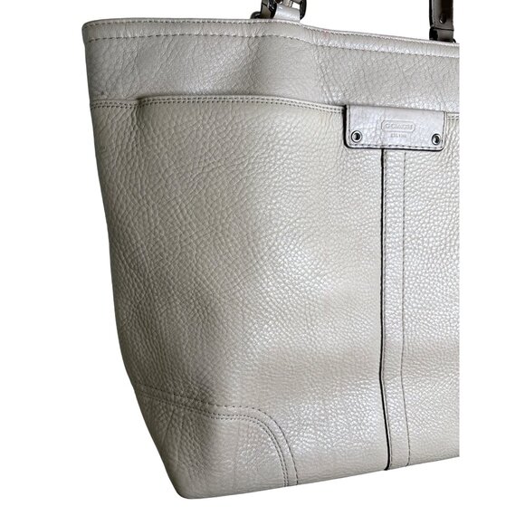 Coach Leather Tote Handbag Large 18" X 13 Carry On Tan Pebbled - Picture 2 of 10